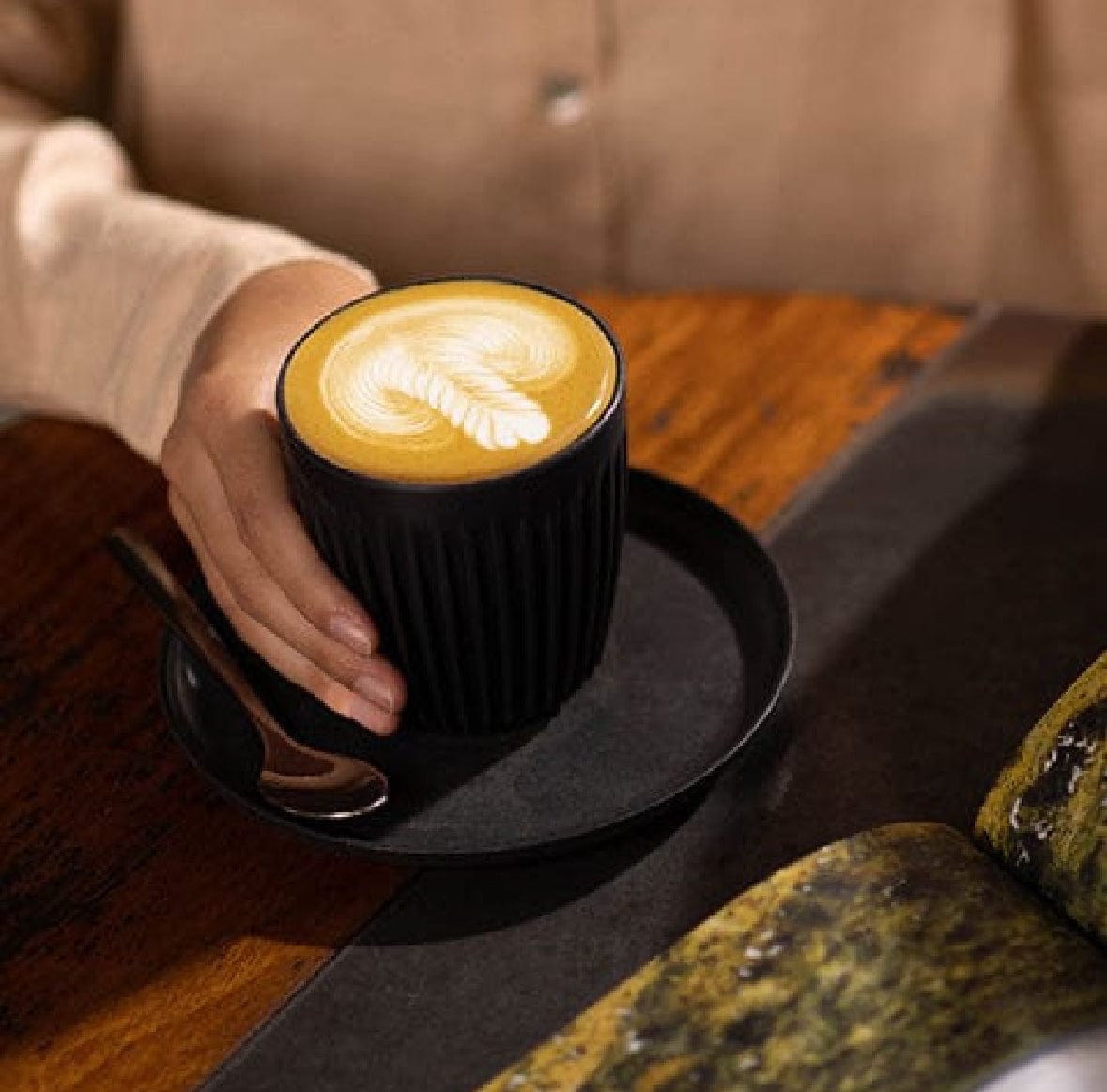 9 TO 5 Gift Box – Stylish Essentials for the Hustle Queen by Claya