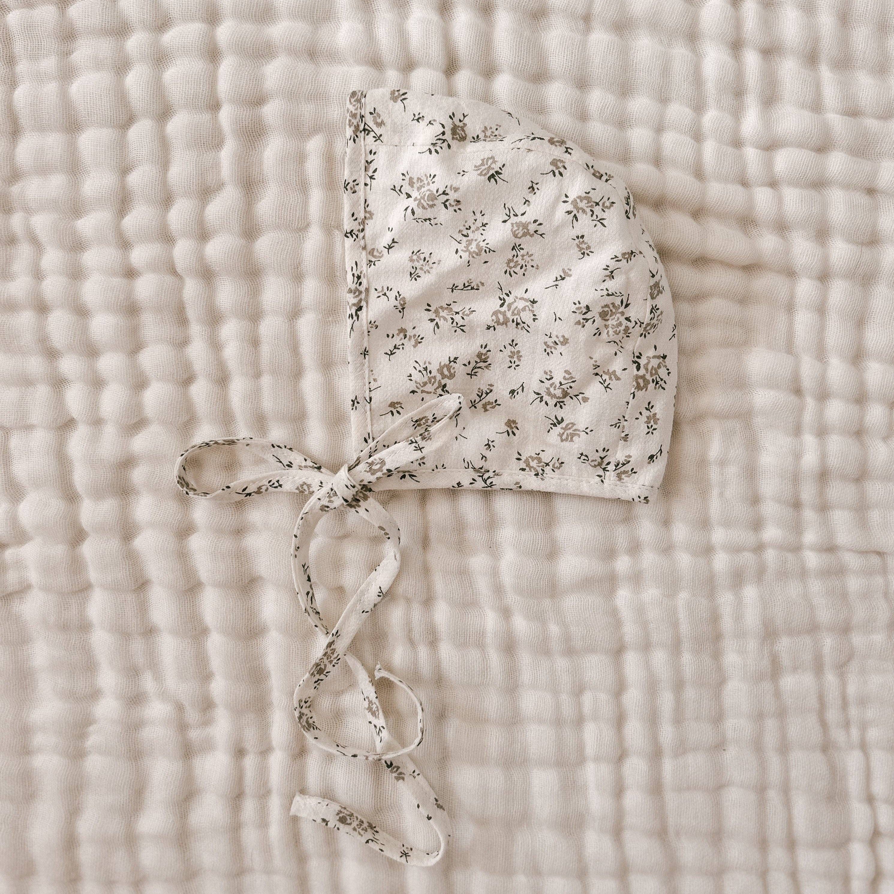 Bonnet in Darling Buds Floral - PRE ORDER: Newborn by blue daisy