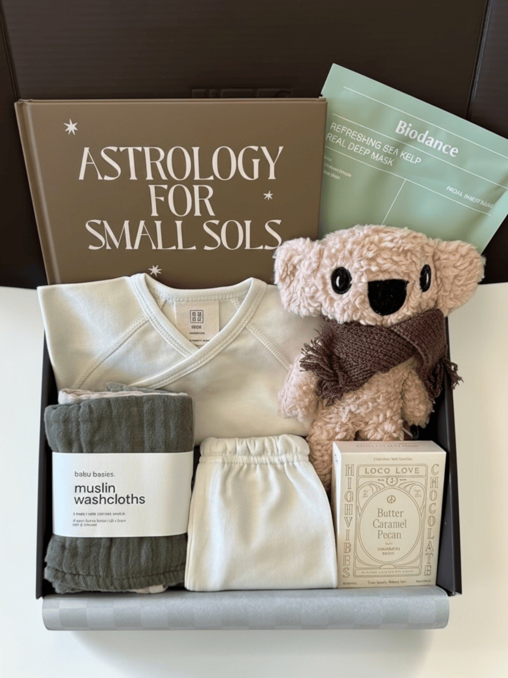 Early Days & Beyond | Newborn Gift Box by Claya