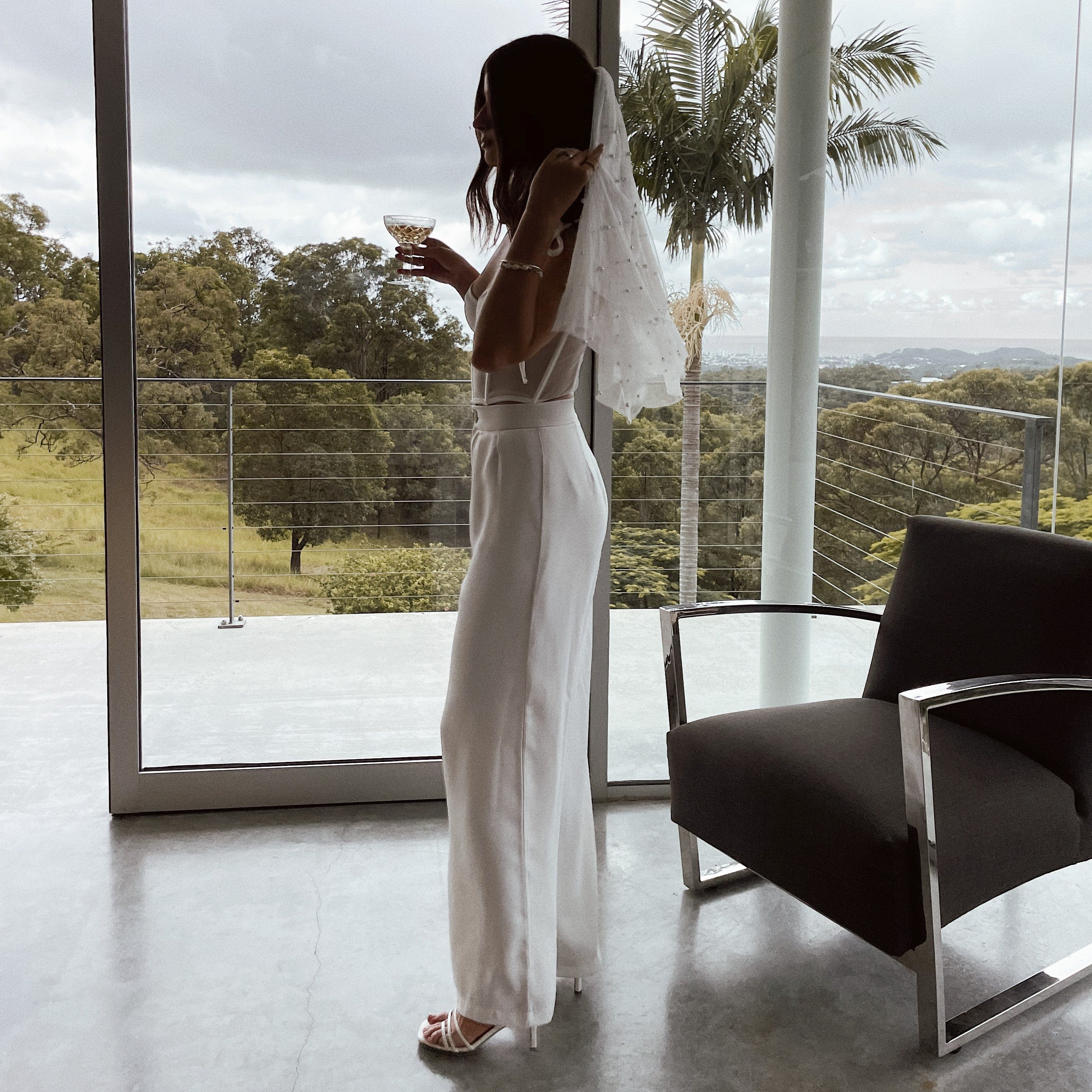 harper pearl veil by Claya