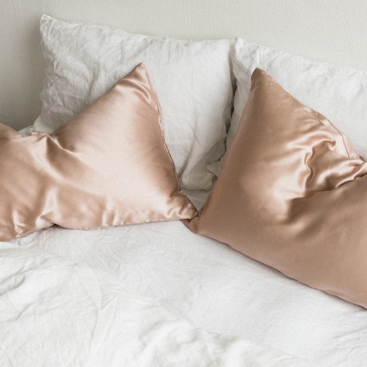 Mulberry Silk Beauty Pillow Case - in Assorted Colours by Penney + Bennett