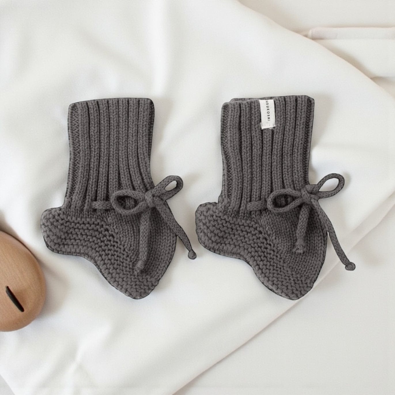 Susukoshi Knit Baby Booties - Lava Rock and Bone 0-6m Lava Rock by Susukoshi