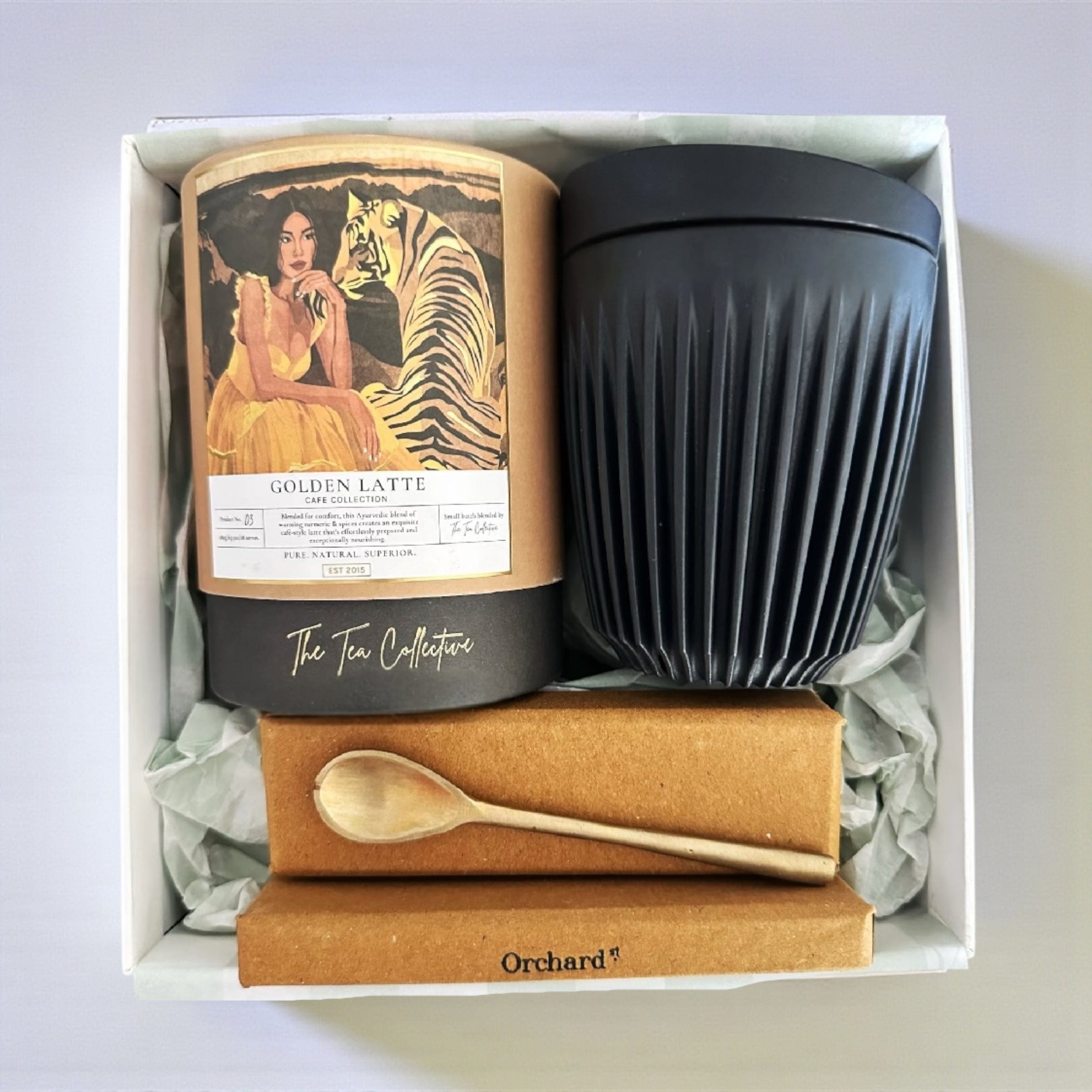 The Ritual Box – Gift Box for Him & Her: Mindful Latte Experience Golden Latte by Claya