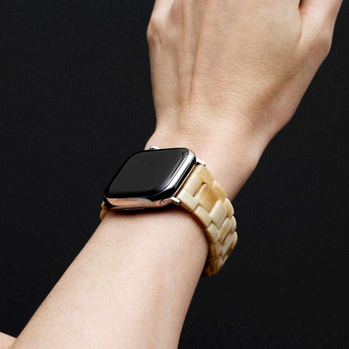 Universal Fit Apple Watch Band Set in 7 Colours by Machete