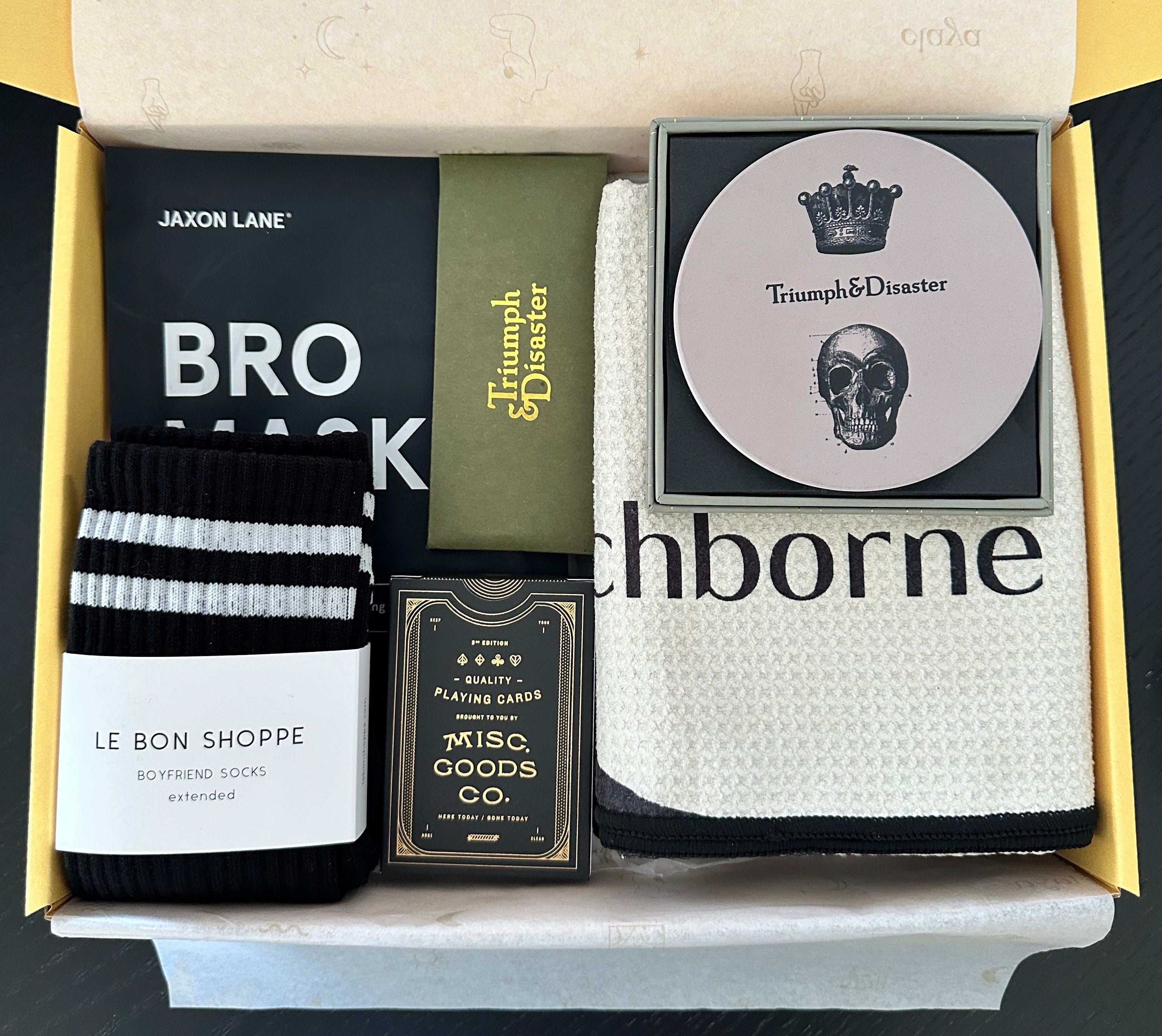 Vault - Gift Box For HIM by Claya