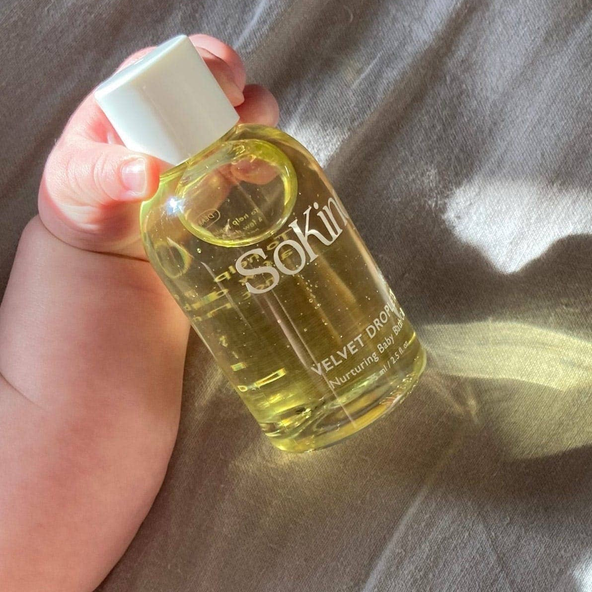 Velvet Droplets Nurturing Baby Bath Oil by SoKind