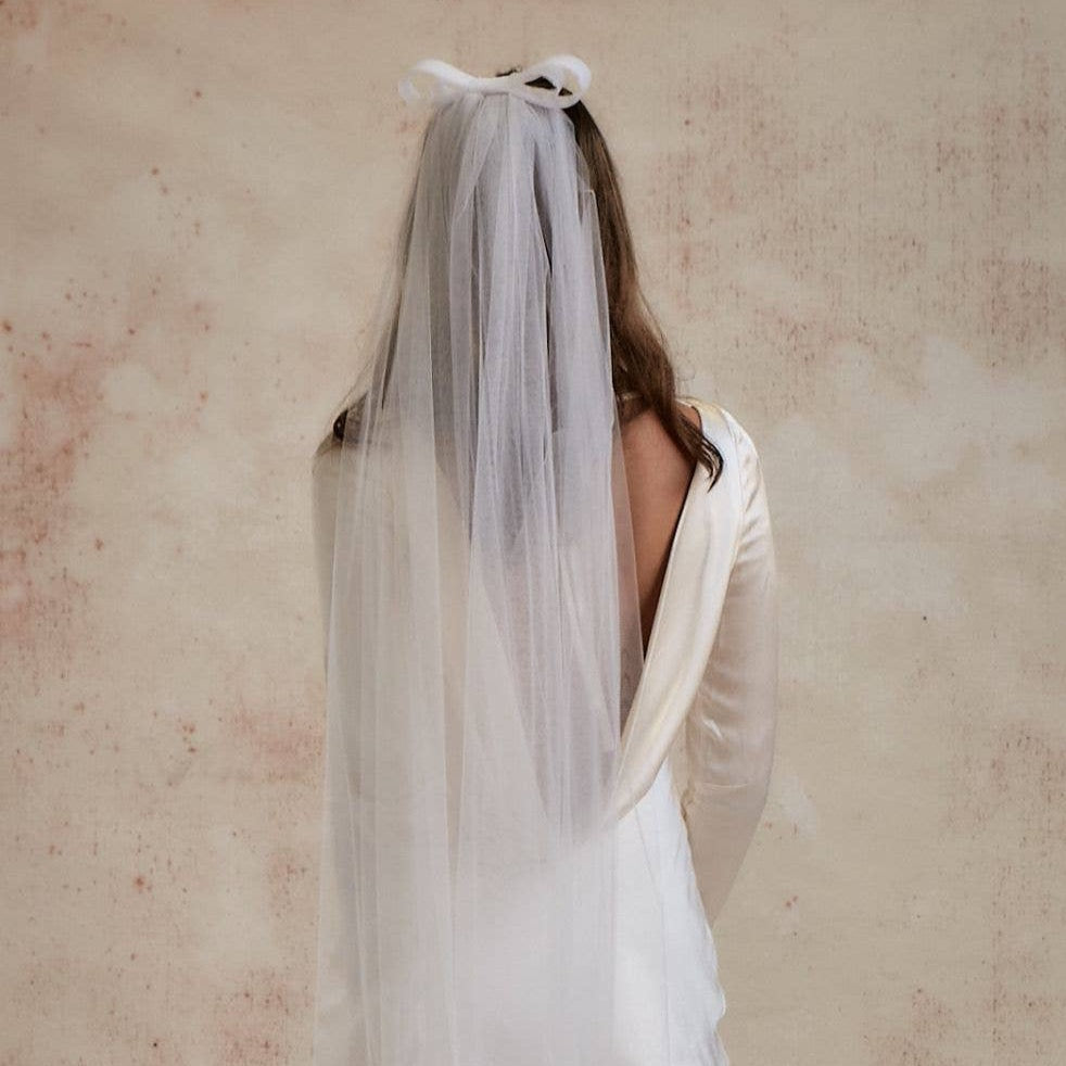 Eadie Bow Veil by Dove Grey Accessories