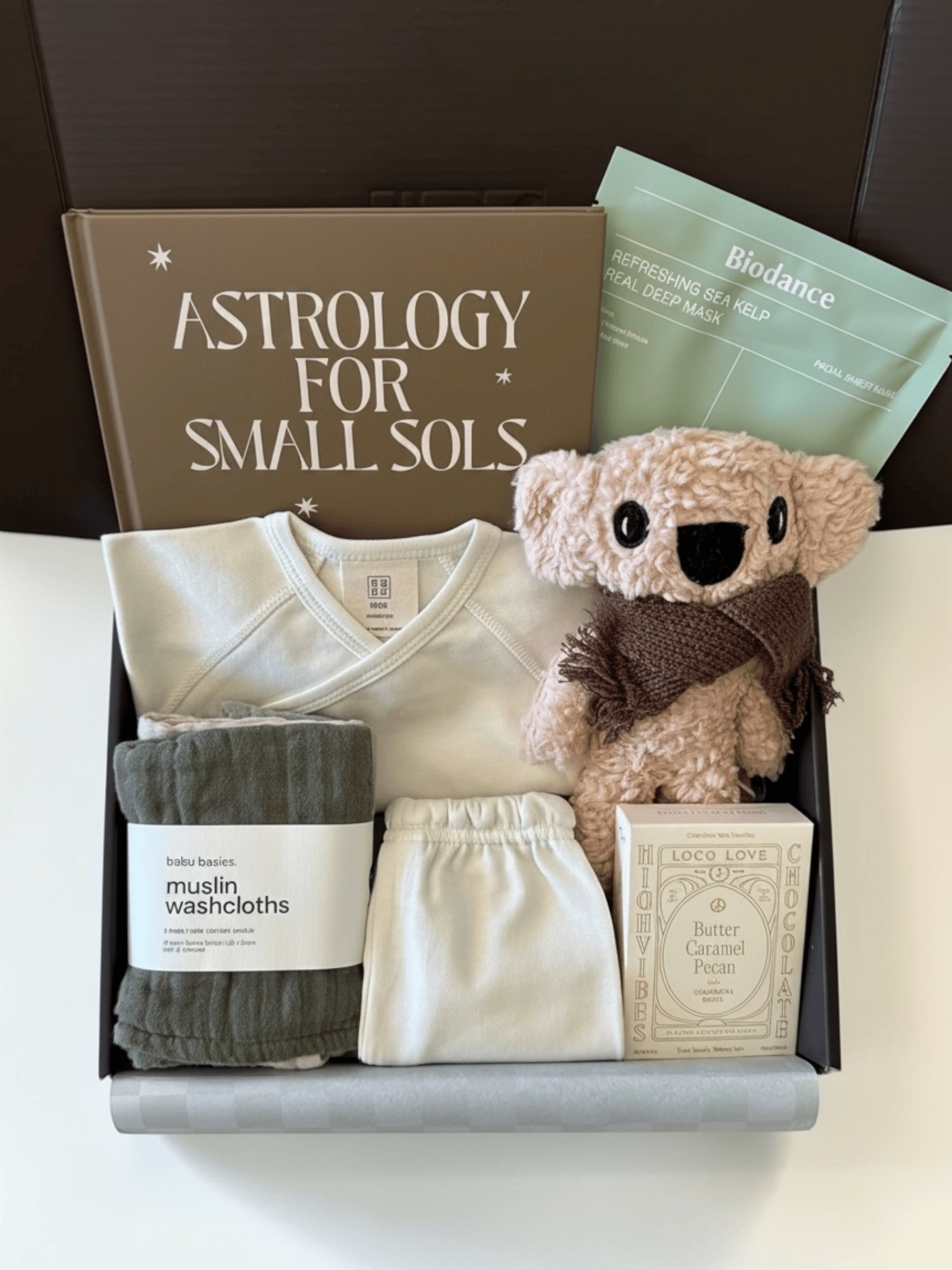 Early Days & Beyond | Newborn Gift Box by Claya