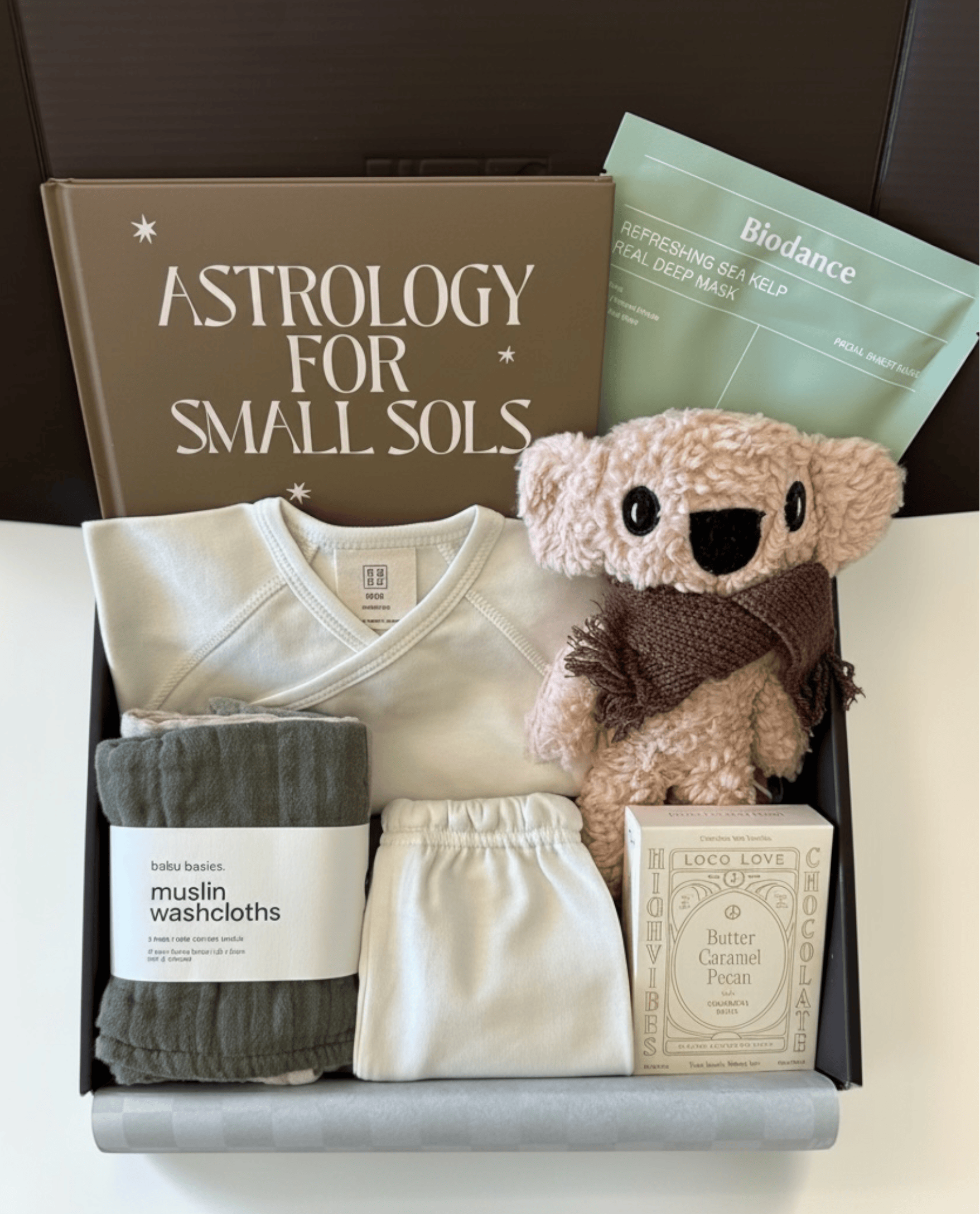 Early Days & Beyond | Newborn Gift Box by Claya