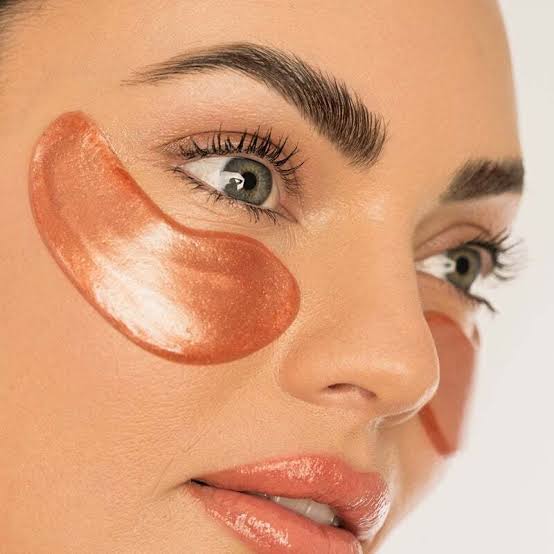 Eye Masks in 3 Treatments by James Cosmetics