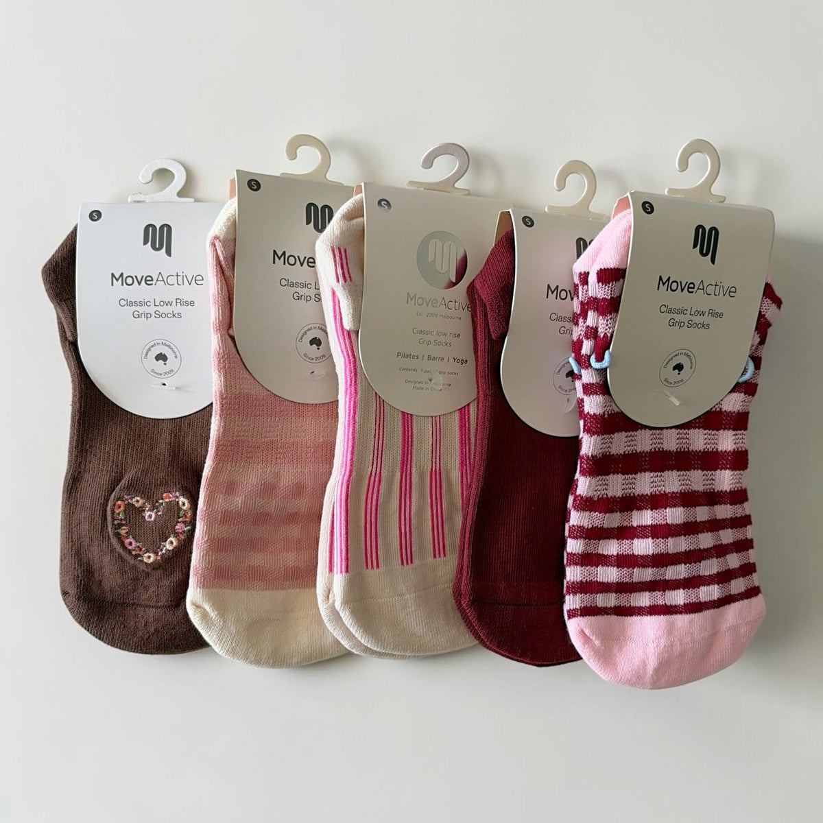MoveActive Low Rise Grip Socks – Small (6–8) by MoveActive