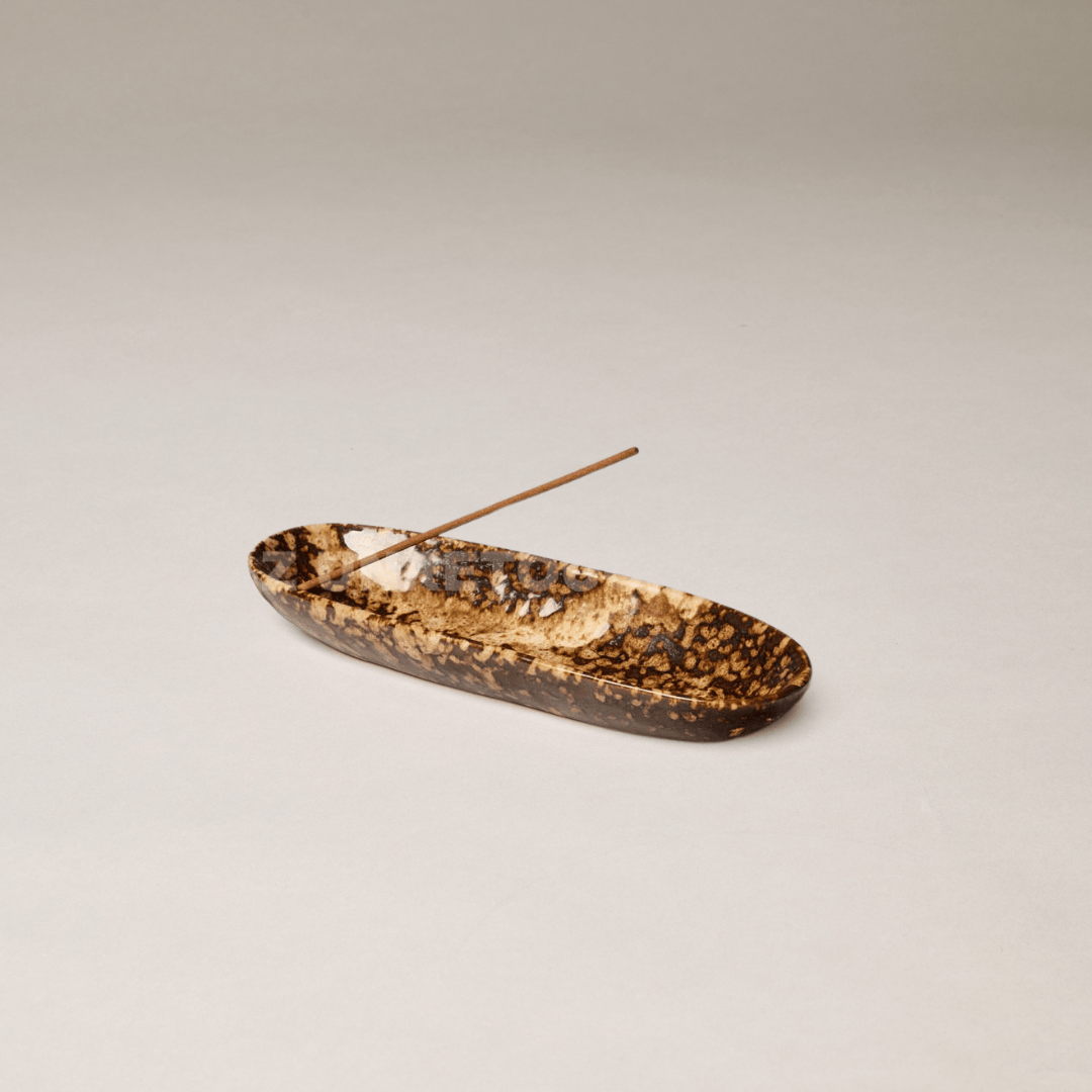 The Collector Ceramic Holder - Chocolate by Gentle Habits